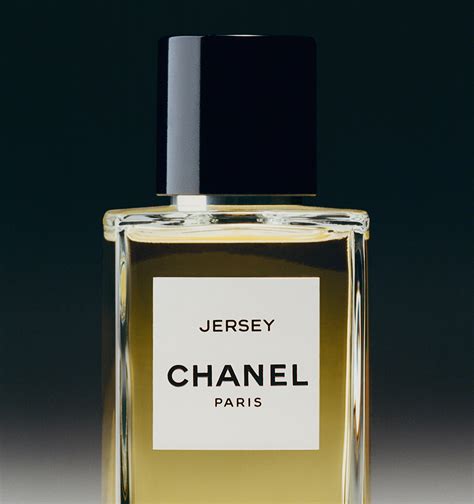 mademoiselle chanel jersey perfume.